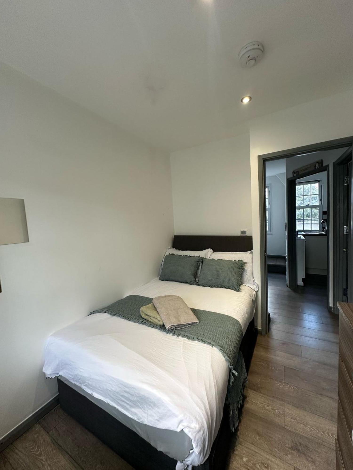 "Euston Comfort" 3 Bedroom Flat In Kings Cross, St Pancras!!!!118B Londyn Zewnętrze zdjęcie