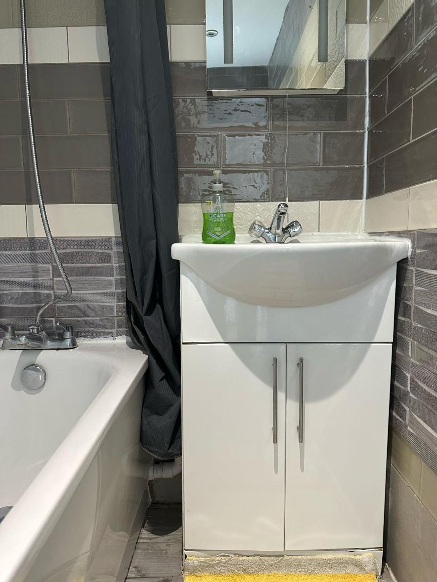 "Euston Comfort" 3 Bedroom Flat In Kings Cross, St Pancras!!!!118B Londyn Zewnętrze zdjęcie