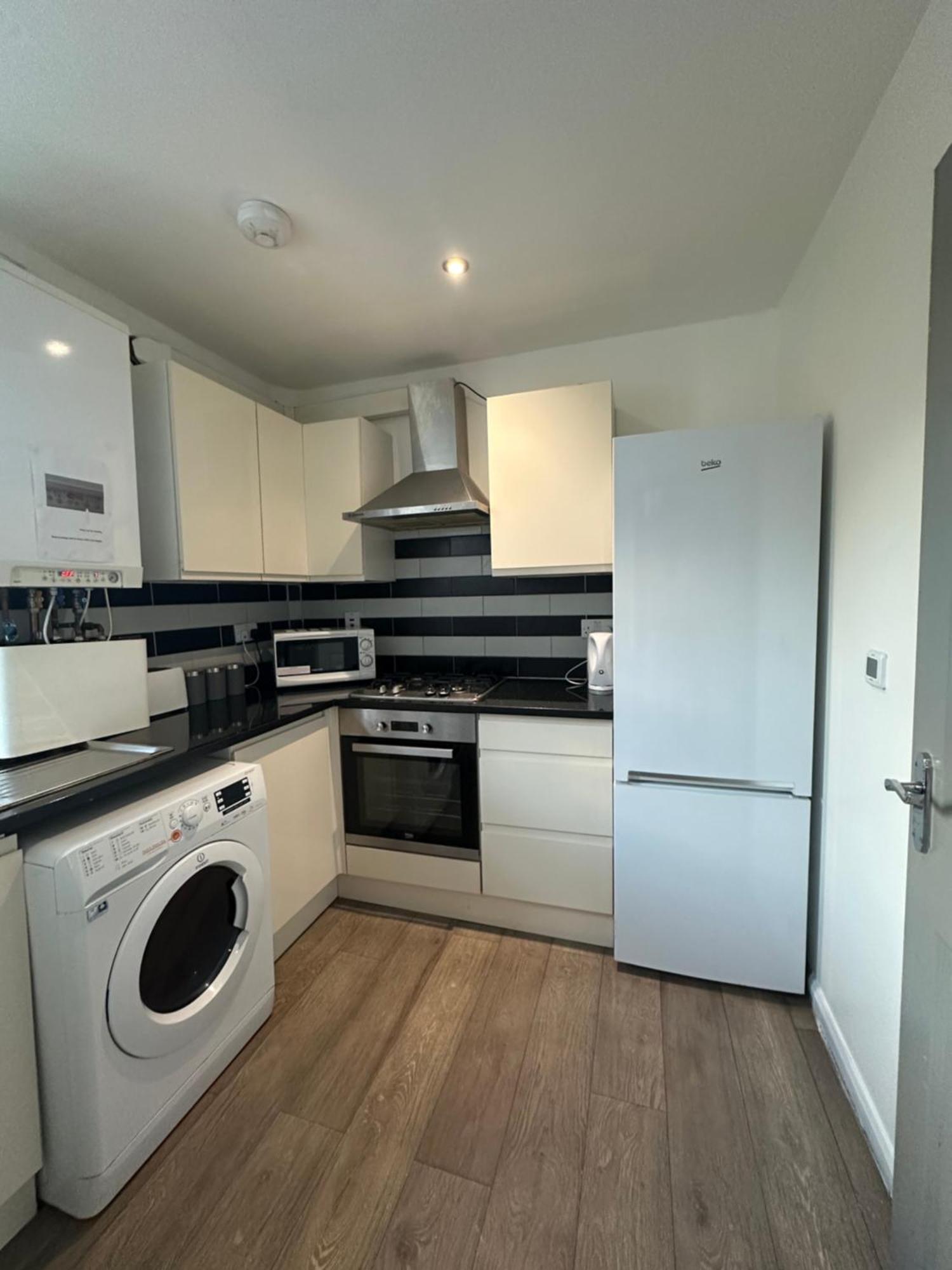 "Euston Comfort" 3 Bedroom Flat In Kings Cross, St Pancras!!!!118B Londyn Zewnętrze zdjęcie